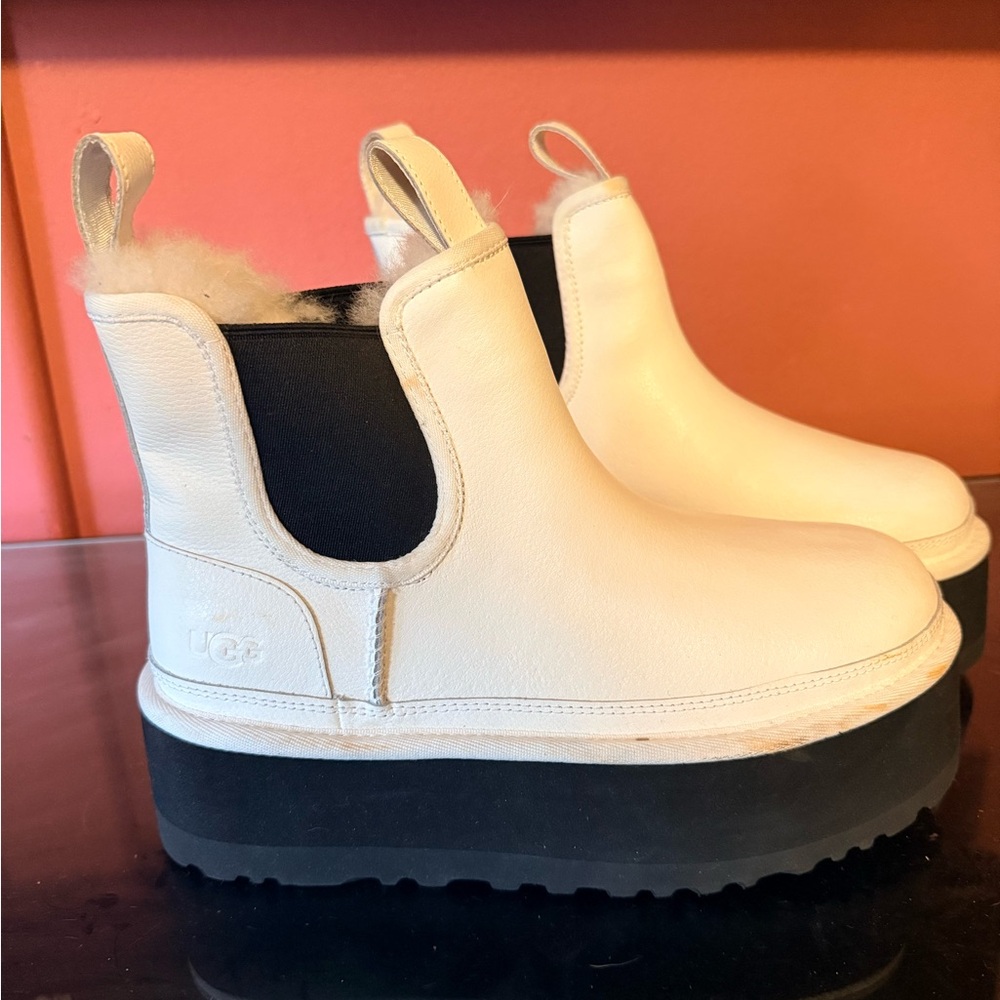 UGG Cream Leather Platform Chelsea Boots with Black Elastic